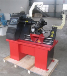 Rim straightening Lathe machine